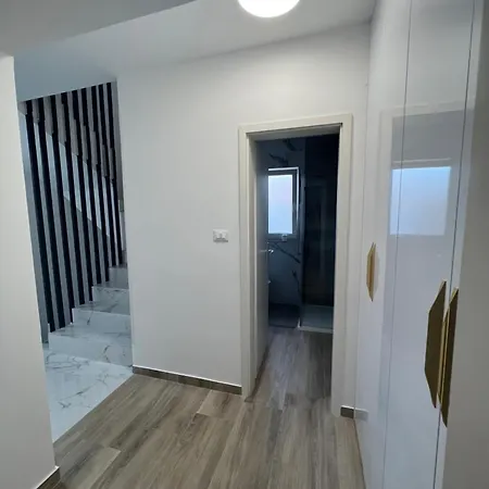 Magnolia Deluxe Zadar-with Free Parking, Garden And Terrace Zadar