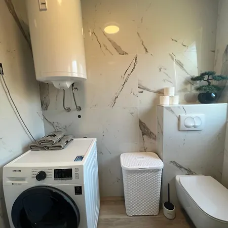 Magnolia Deluxe Zadar-with Free Parking, Garden And Terrace Appartement Zadar