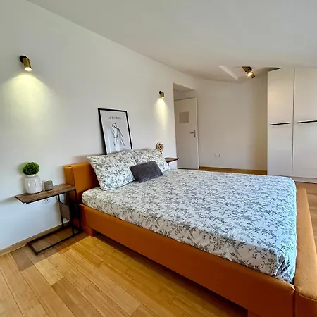 Magnolia Deluxe Zadar-with Free Parking, Garden And Terrace Appartement Zadar