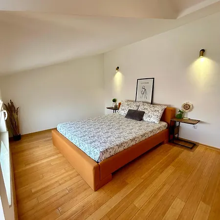 Apartment Magnolia Deluxe Zadar-with Free Parking, Garden And Terrace *